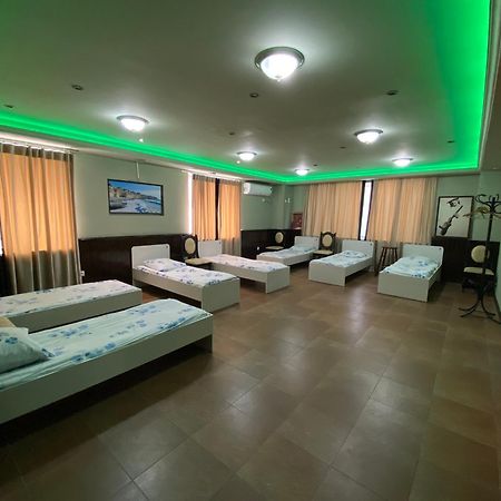 Mang'O Hostel Ακτάου Εξωτερικό φωτογραφία