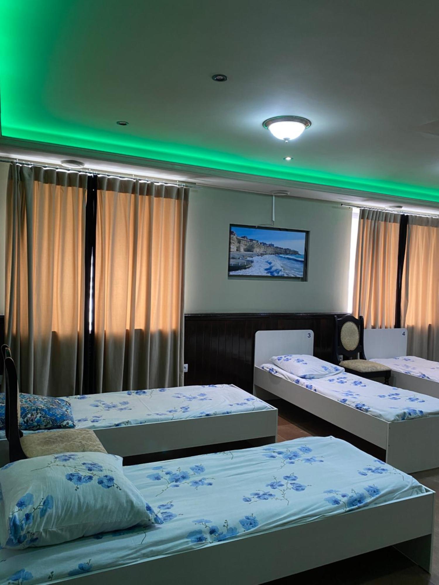 Mang'O Hostel Ακτάου Εξωτερικό φωτογραφία